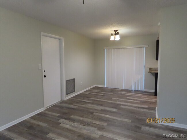 Foto del edificio - 516 Spruce St