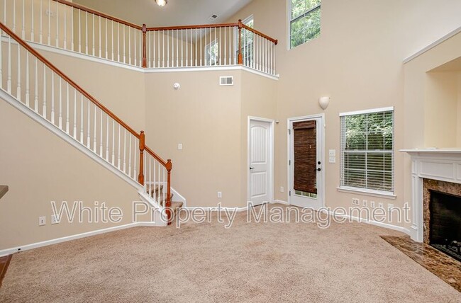 Foto del edificio - 5517 Tipperlinn Way
