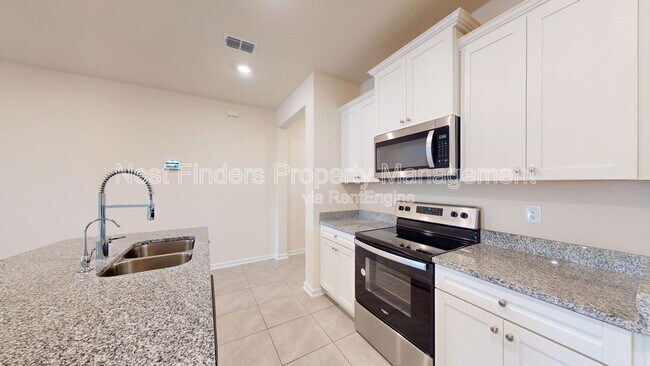 Foto del edificio - 102 Pomona Wy