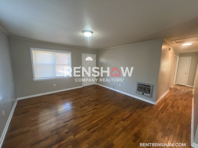 Building Photo - 17 Navy Dr