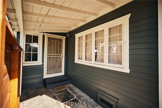 Building Photo - 141 Roselawn Pl