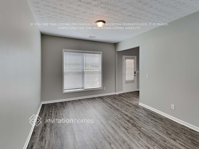 Building Photo - 207 Winterbury Dr