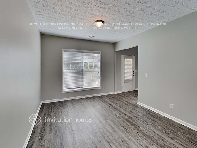 Foto del edificio - 207 Winterbury Dr