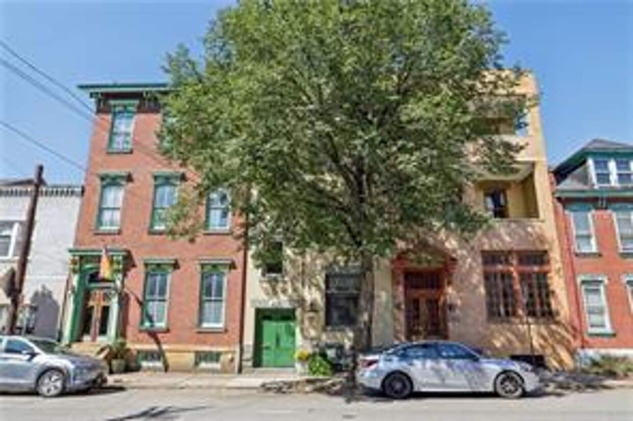 Photo - Central N Taylor Street 428