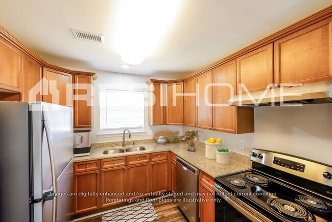 Foto del edificio - 4107 Forest Lakes Rd