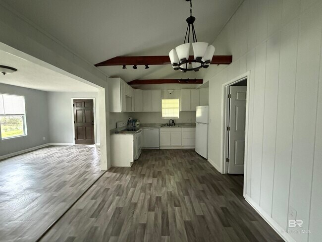 Building Photo - 8853 Wellsworld St
