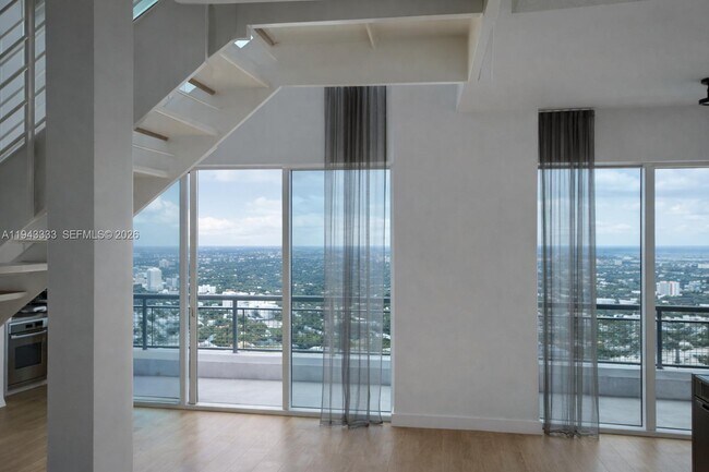 Foto del edificio - 60 SW 13th St