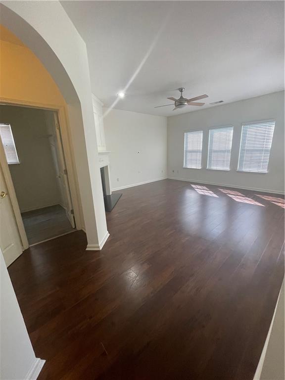 Building Photo - 1465 Leisure Lake Dr