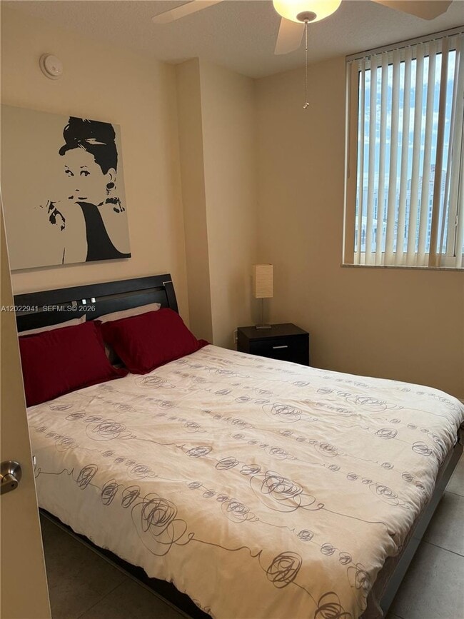 Photo - 18800 NE 29th Ave # 1013, Aventura FL 33180-1013 Apartment