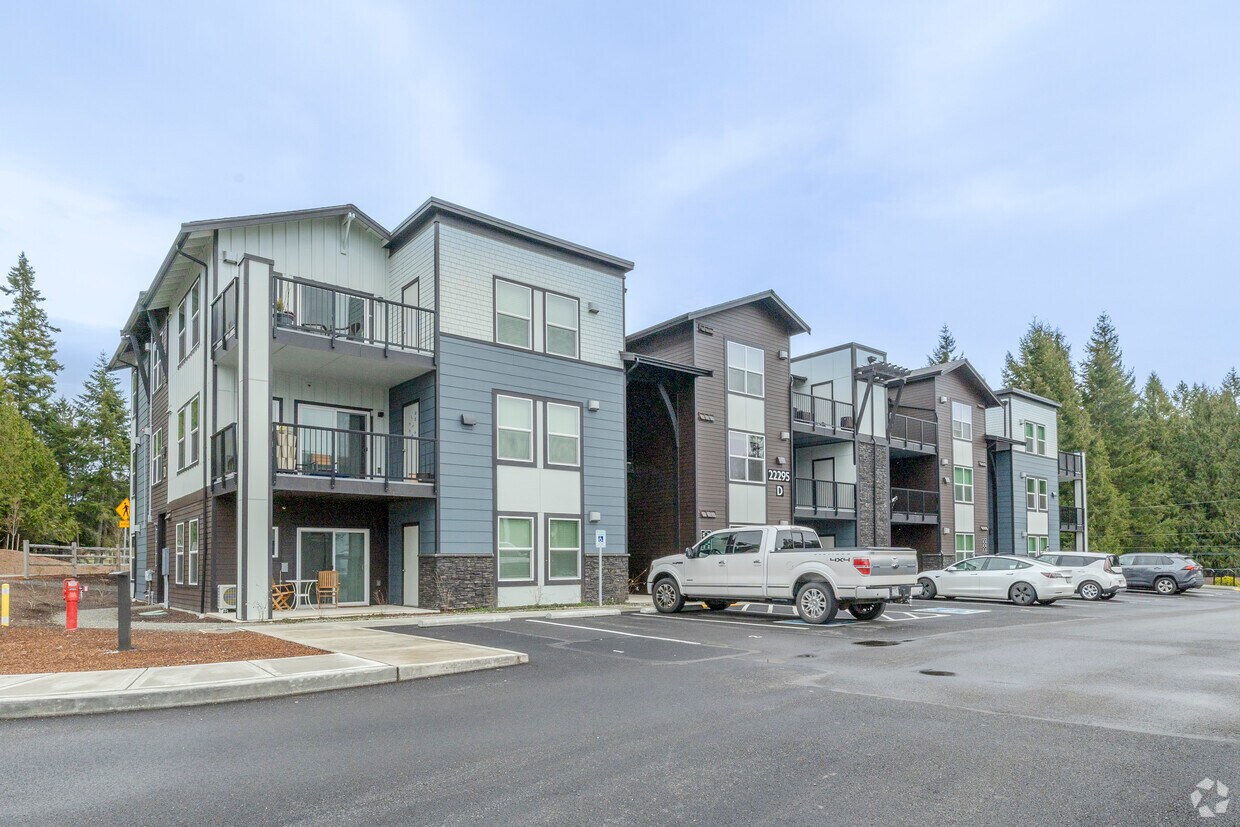 Foto del edificio - The Landing at College Marketplace