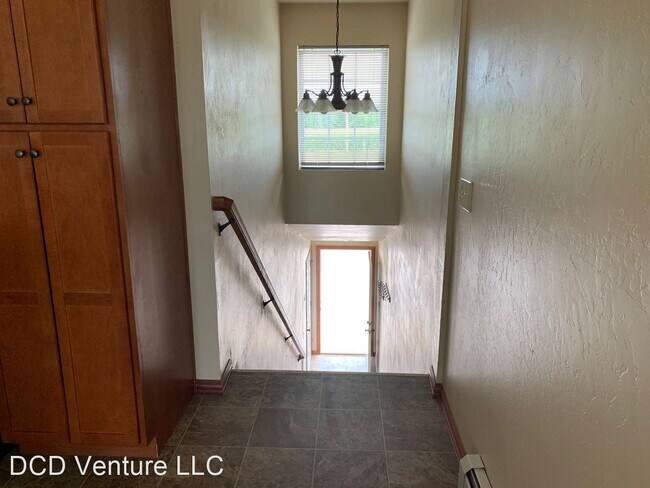 Foto del edificio - 2 br, 2 bath House - 2156 South Broadway