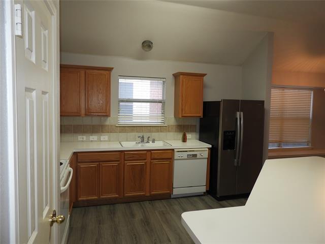 Building Photo - 3104 Cedardale Dr