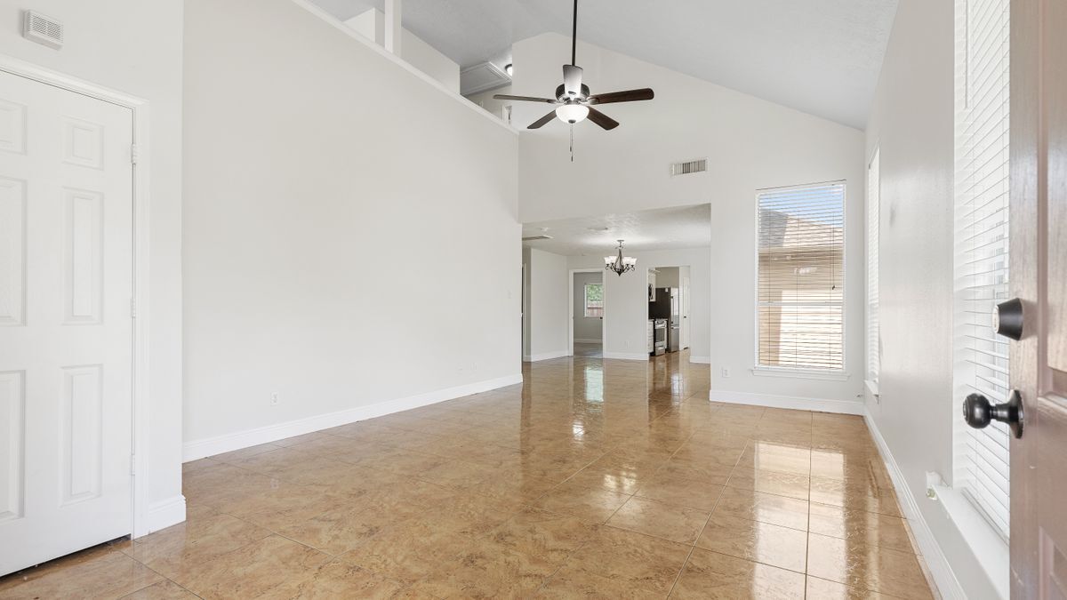Primary Photo - 4602 Garden Meadow Dr