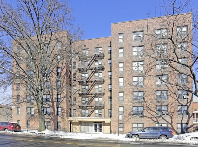 Foto del edificio - 147-05 Sanford Ave