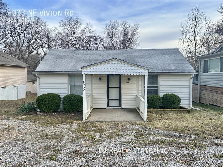 Primary Photo - 6033 NE Vivion Rd