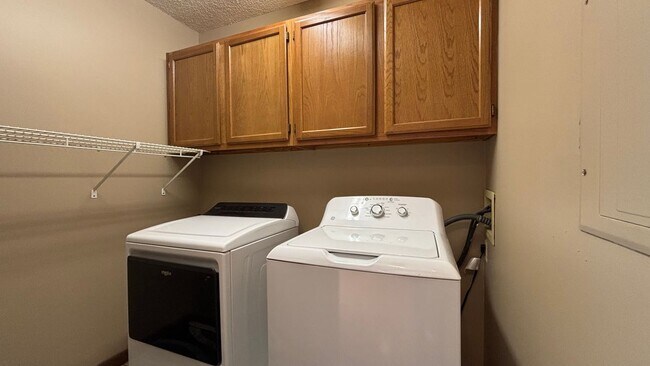 Foto del edificio - 4164 Old Webb Creek Rd