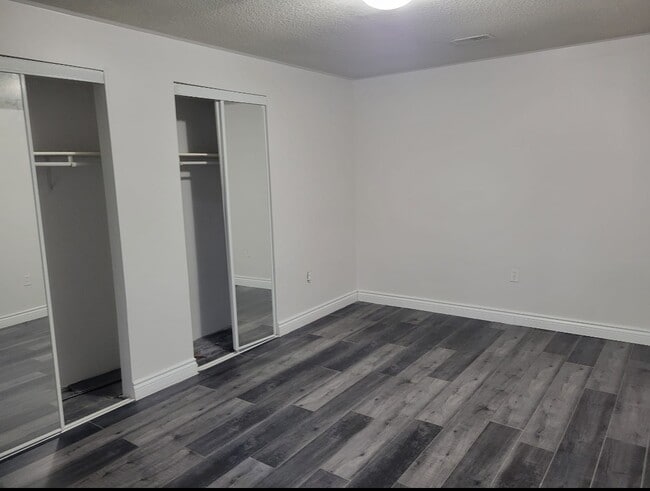 Building Photo - 310 Wettlaufer Terr