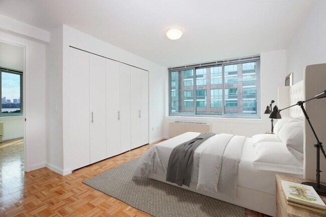 1 bedroom in Long Island City NY 11109 - 1 bedroom in Long Island City NY 11109 Apartment