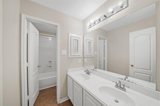 Building Photo - 3728 Sunset Meadows Dr