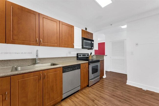 Foto del edificio - 401 69th St