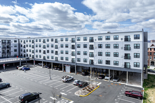 Building Photo - The Station at East Orange