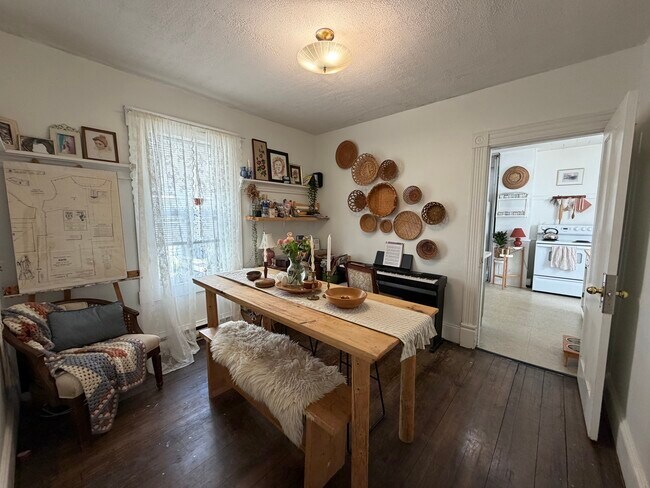 Photo du bâtiment - Apartment for Rent