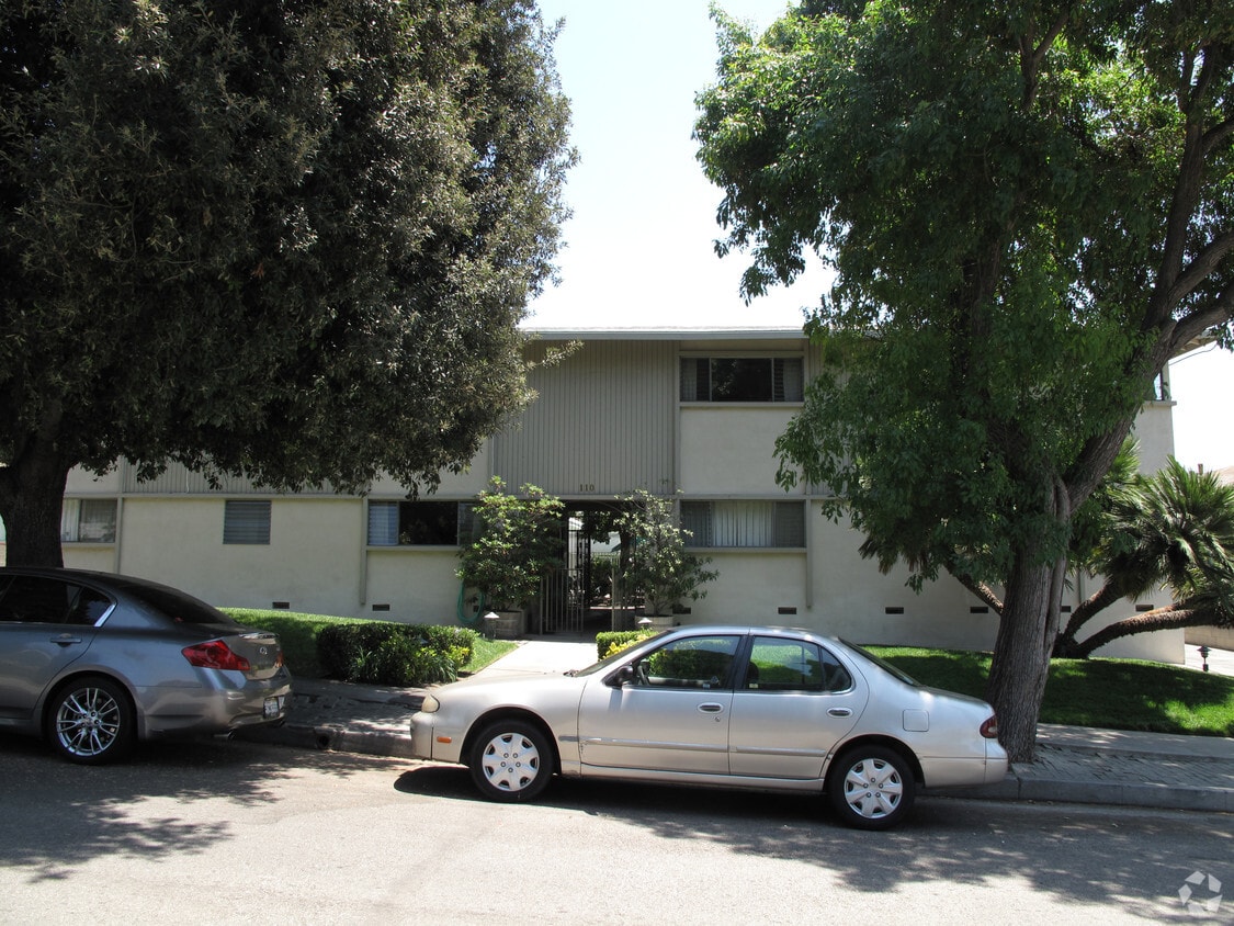 Building Photo - 110 N Lima St