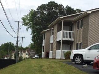 Vista frontal - 140 Lake Concord Rd NE #D11