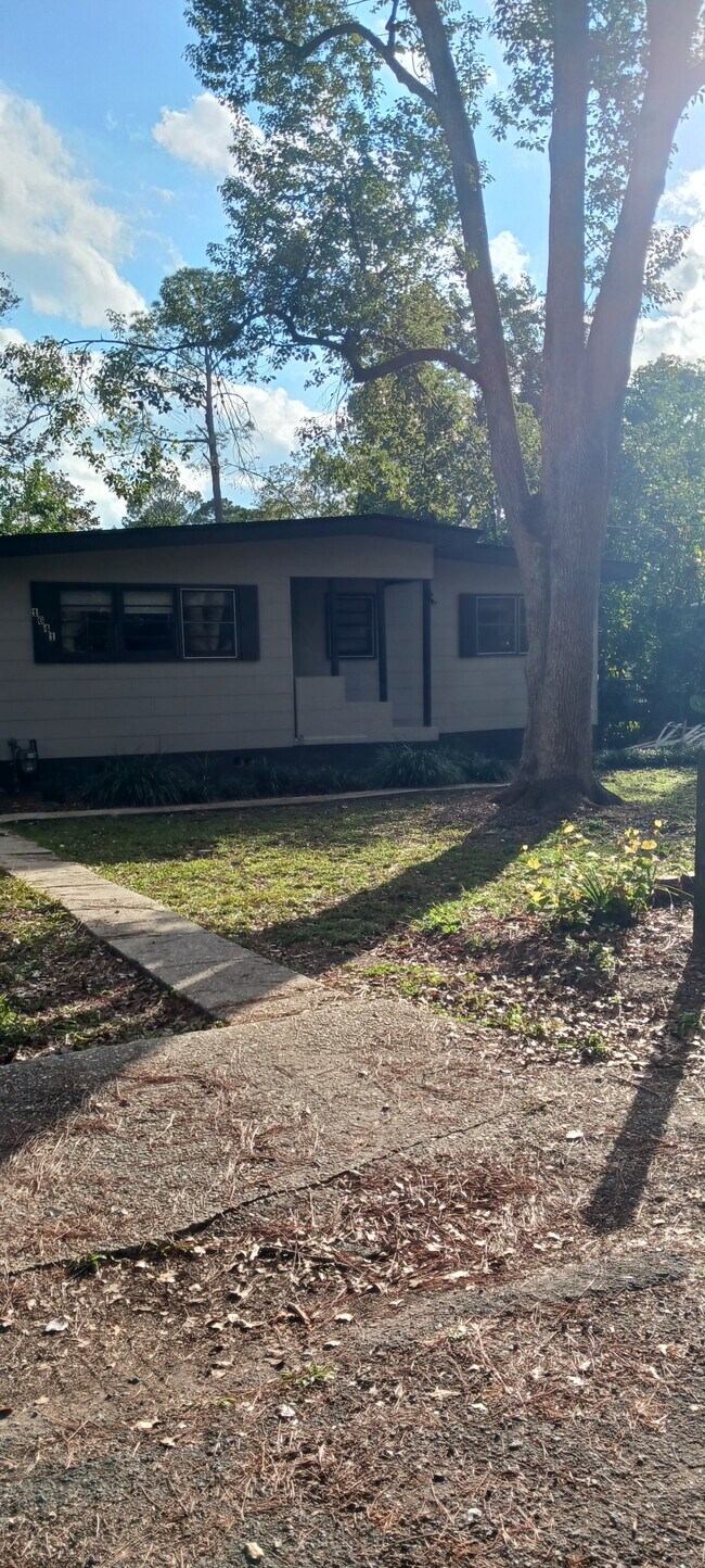 Foto del edificio - 1641 Atkamire Dr