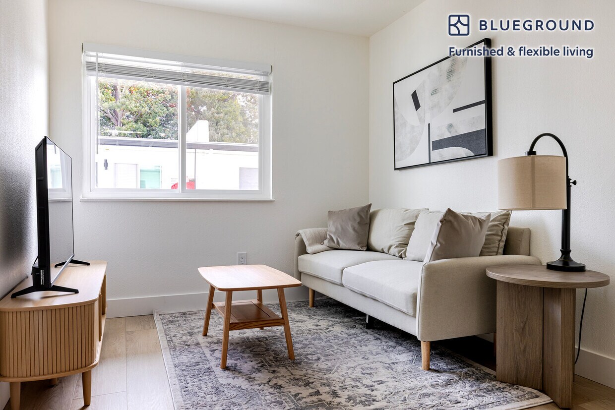 Foto principal - 2124 Parker St