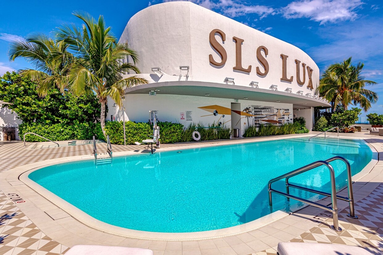 Photo - 801 S Miami Ave (Miami, FL)