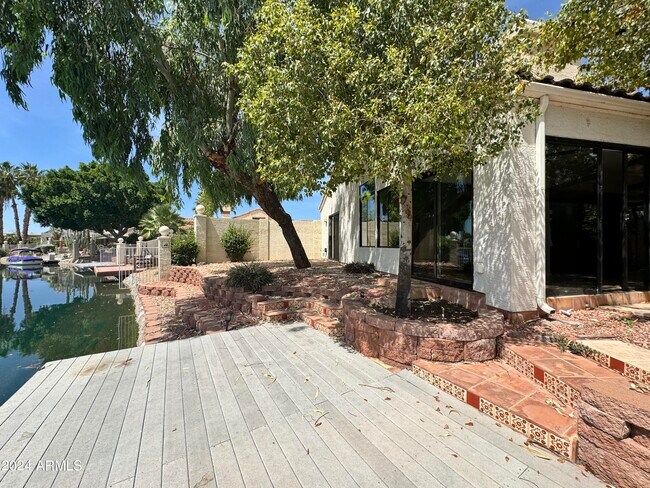 Building Photo - 15014 N 86th Ln
