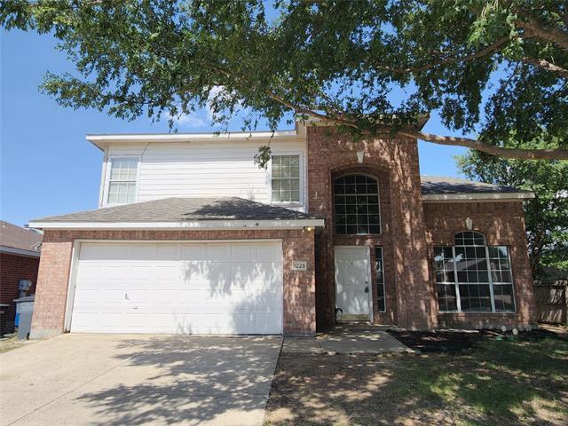 Primary Photo - 1225 Lake Haven Dr
