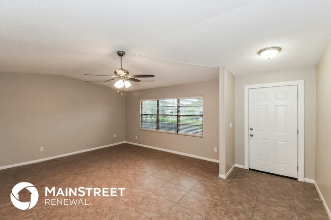 Foto del edificio - 2633 Sandusky Ave E