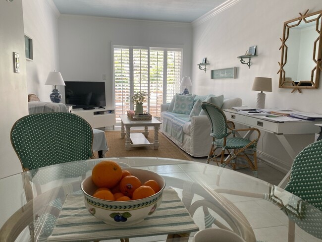 Espacio habitable luminoso y soleado - 290 Sunrise Dr