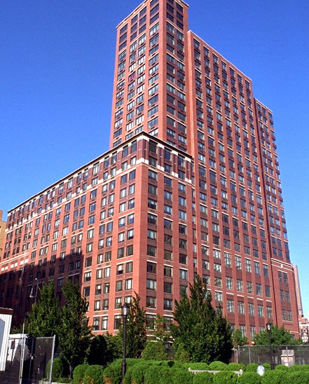 Tribeca Bridge Tower Apartments