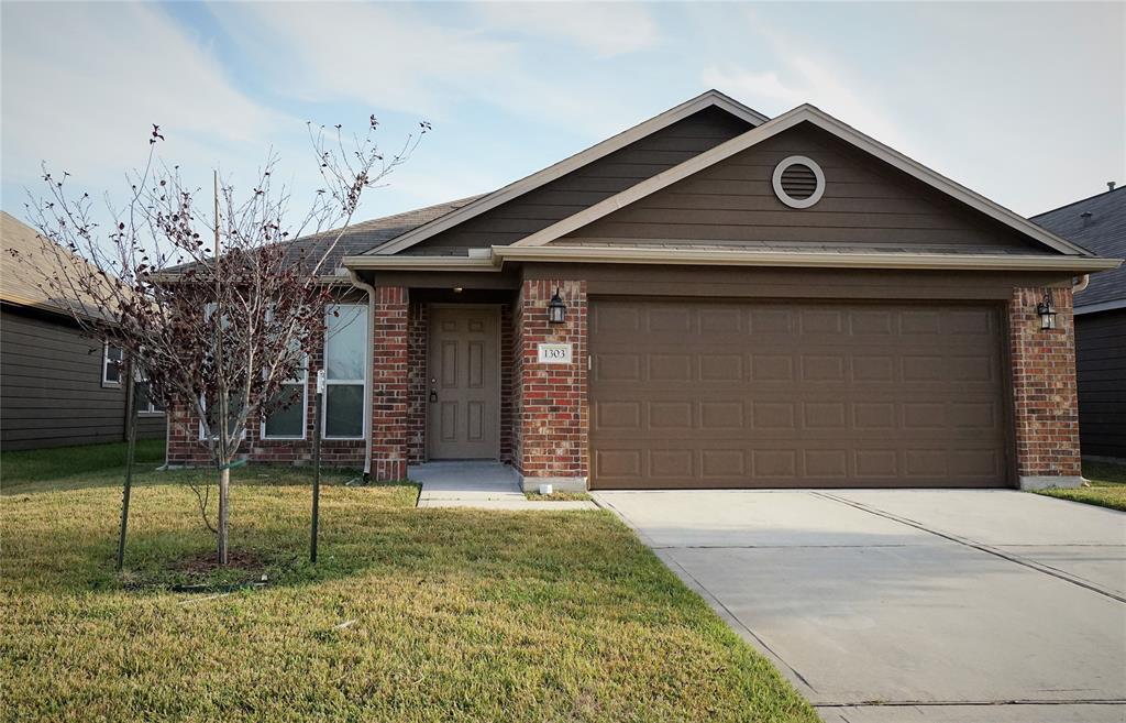 Foto principal - 1303 Kaliste Meadow Dr