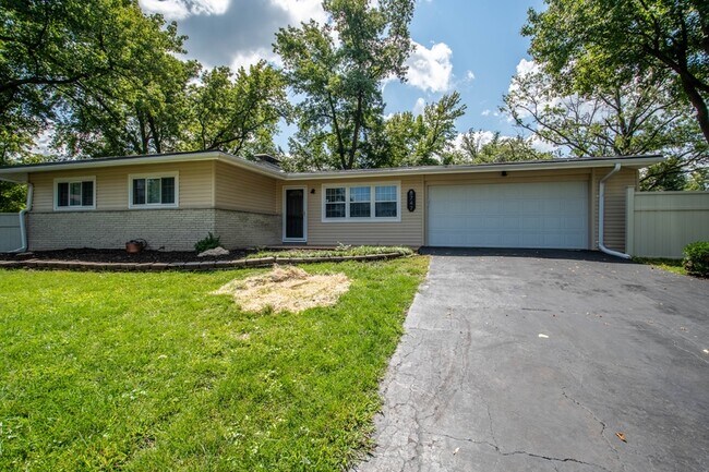 Building Photo - 8747 Kathy Ct
