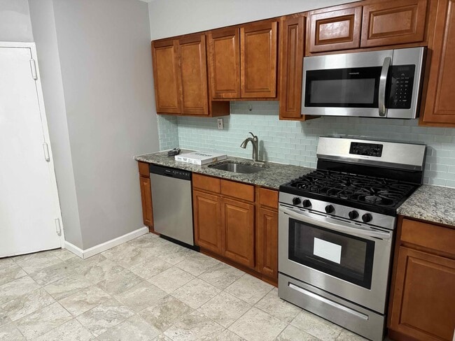 Photo - 333 61st St Townhome