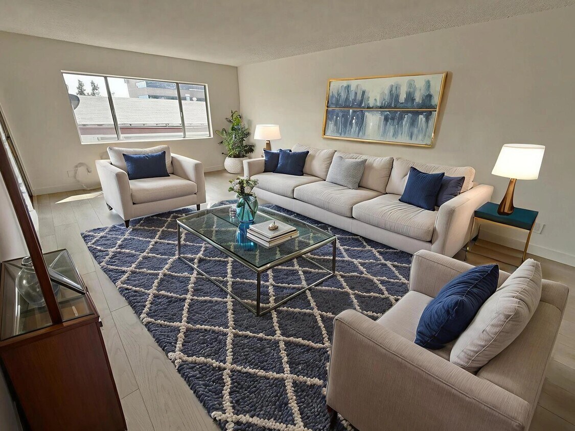 Foto principal - 415 E Cedar Ave