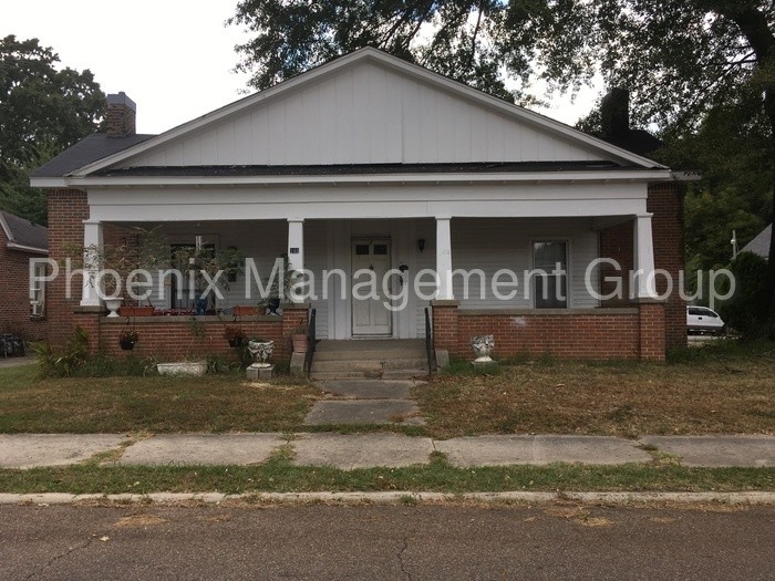 2 Bedroom Duplex in the Lambuth Area! Apartment for Rent in Jackson