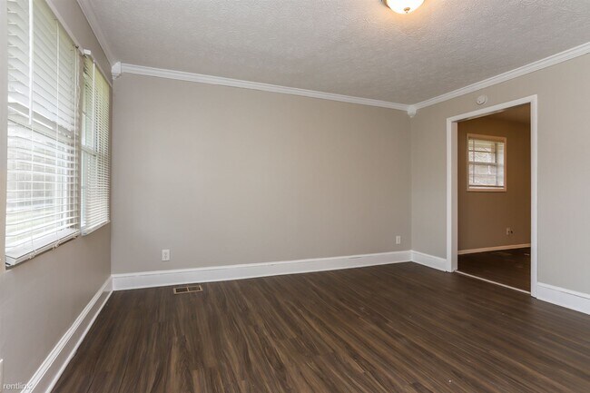 Building Photo - 3 br, 1 bath House - 5354 Stagecoach Rd