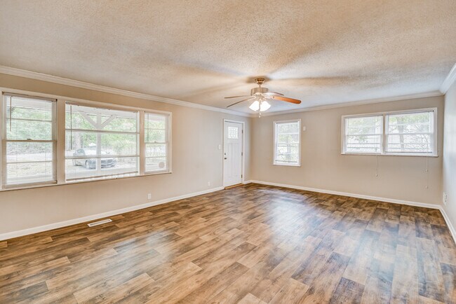 Building Photo - Single-Story 3-Bedroom Home in Bessemer, AL