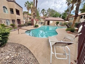 Building Photo - 9325 W Desert Inn Rd