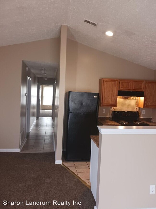 Building Photo - 3 br, 1 bath House - 2228 W. Muhammad Ali ...