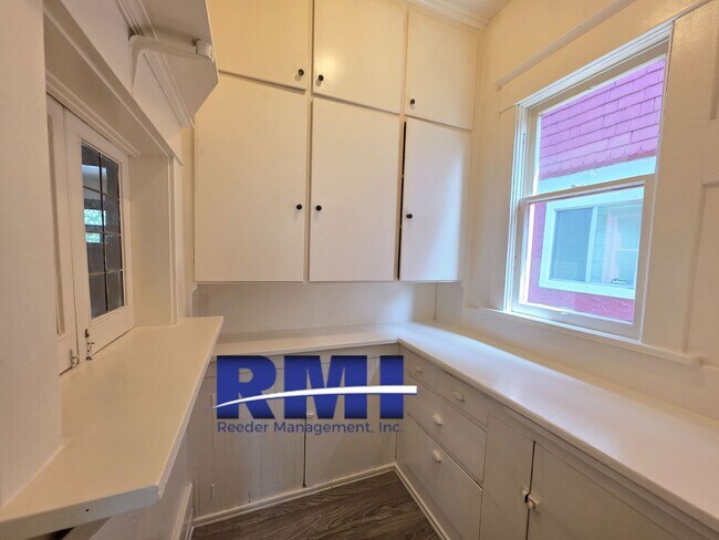 Foto del edificio - Charming 120-year-old gem in the heart of Tacoma!