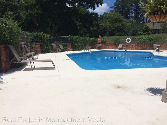 Building Photo - 2 br, 2 bath House - 845 Willow Creek Drive