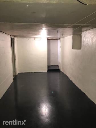 Building Photo - 3 br, 1 bath House - 1210 Webster St