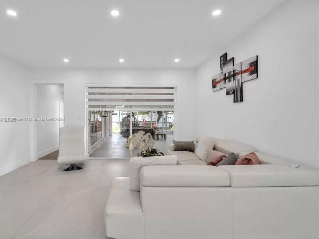 Foto del edificio - 1718 N 46th Ave