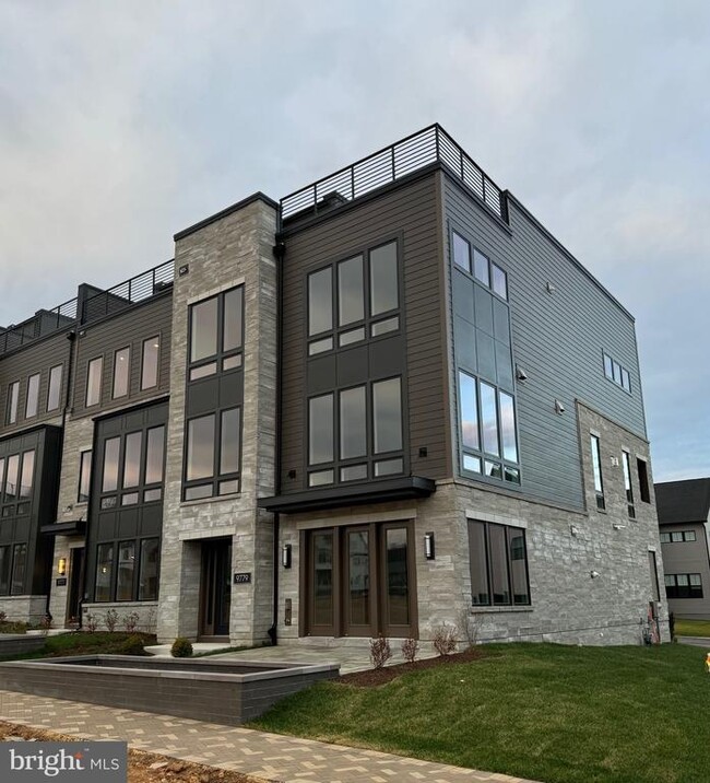 Building Photo - 9779 Azure Aly